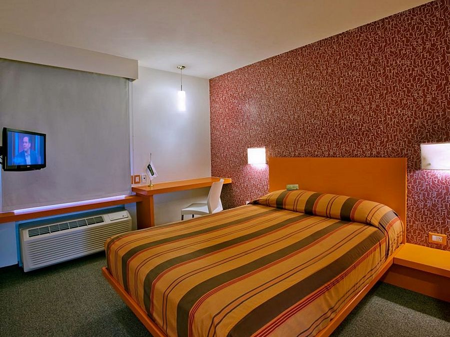 City Express Junior By Marriott Toluca Aeropuerto Extérieur photo